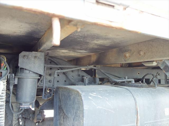 NISSAN DIESEL KAZET 2016 Image 31