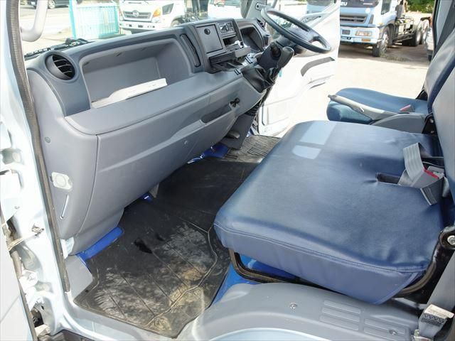 NISSAN DIESEL KAZET 2016 Image 31