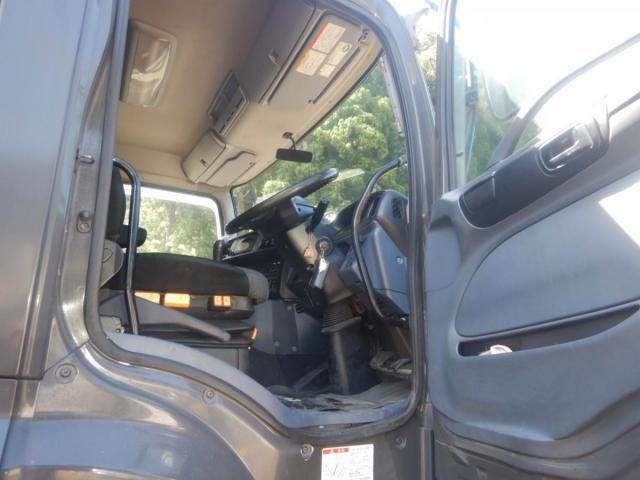 HINO PROFIA 2007 Image 31