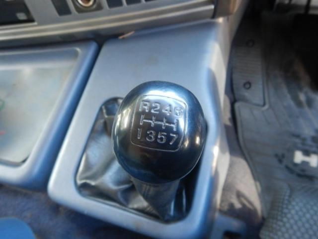 HINO PROFIA 2007 Image 31