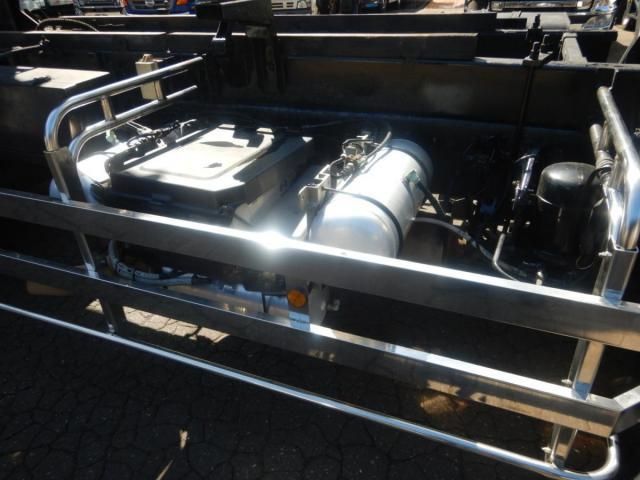 HINO PROFIA 2007 Image 31