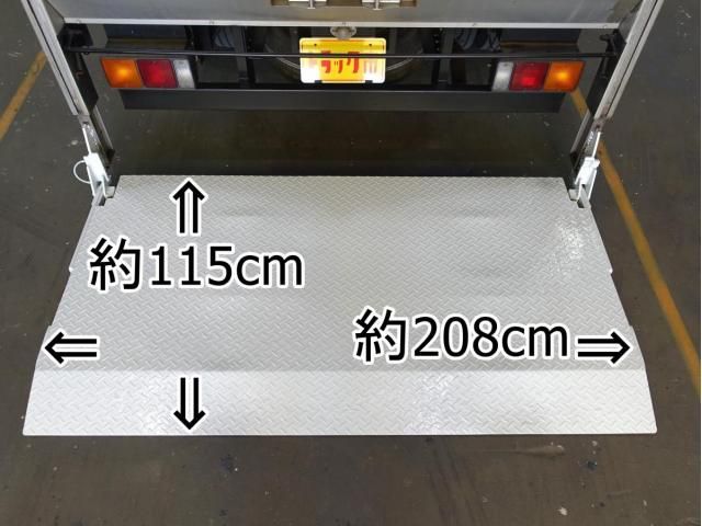 MITSUBISHI CANTER 2012 Image 31