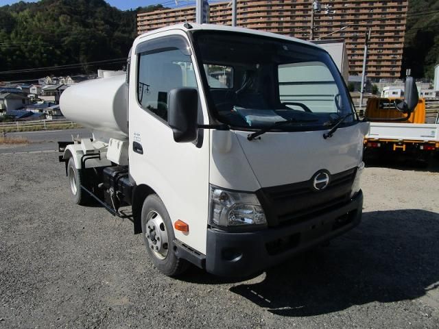 HINO DUTRO 2016 Image 31