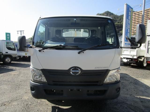HINO DUTRO 2016 Image 31