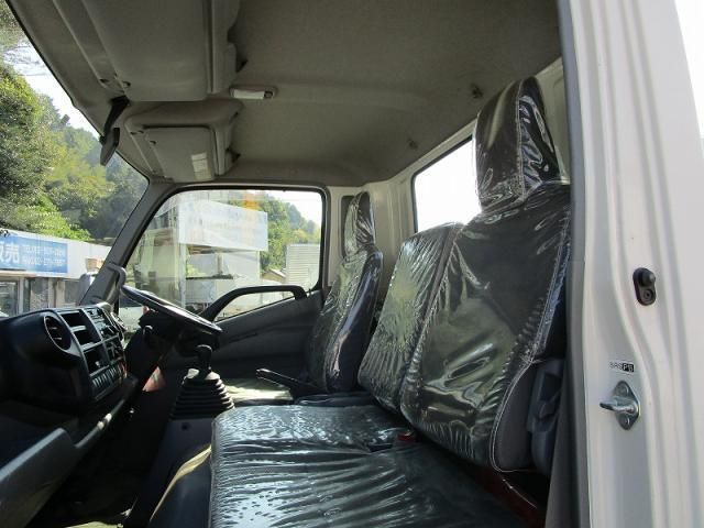 HINO DUTRO 2016 Image 31