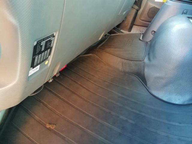 ISUZU FORWARD 2018 Image 31