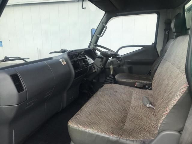 MITSUBISHI CANTER 1998 Image 31