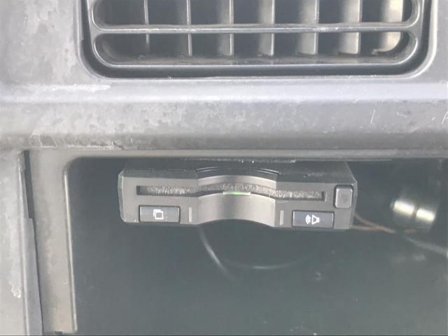 MITSUBISHI CANTER 1998 Image 31