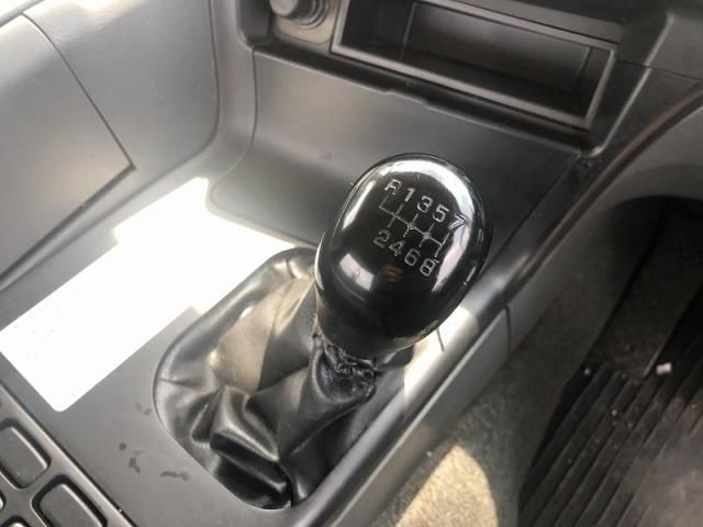 MITSUBISHI FUSOU SUPER GREAT 2013 Image 31