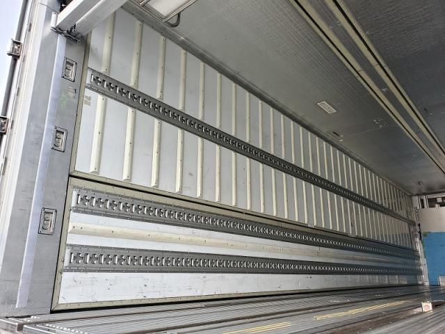 MITSUBISHI FUSOU SUPER GREAT 2012 Image 31