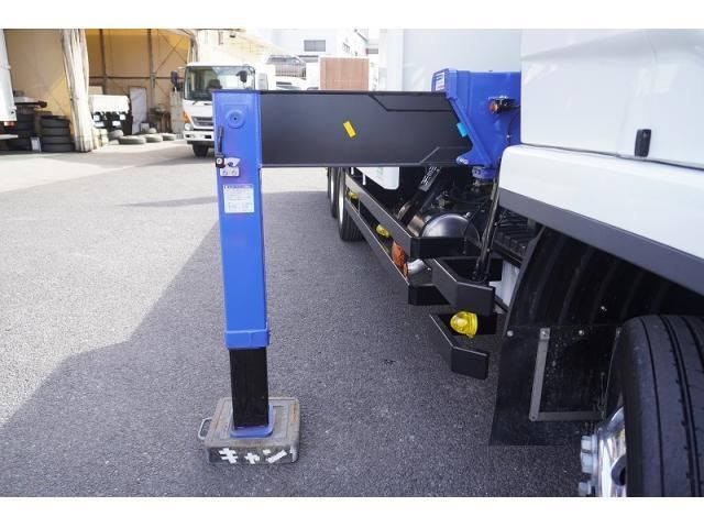 MITSUBISHI FUSOU FIGHTER 2023 Image 31