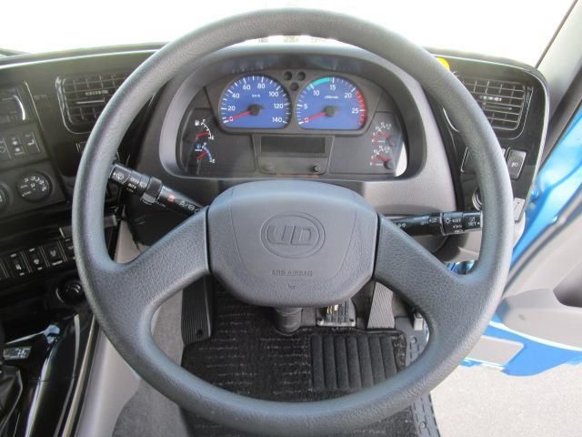 NISSAN DIESEL QUON 2015 Image 31