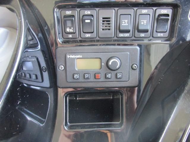 NISSAN DIESEL QUON 2015 Image 31