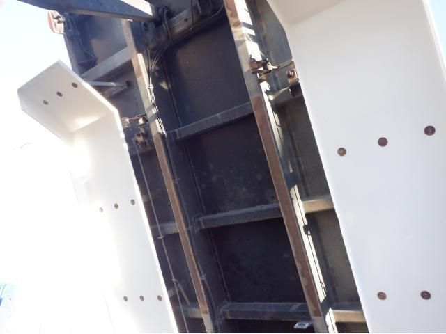 HINO PROFIA 2020 Image 31