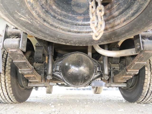 MITSUBISHI CANTER 1977 Image 31