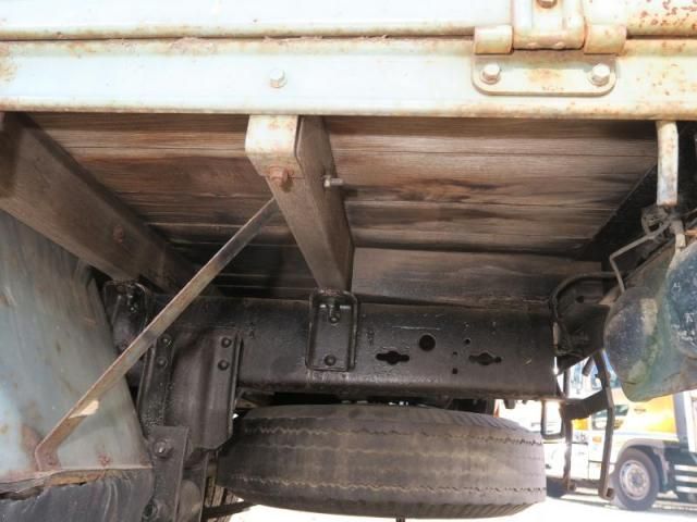 MITSUBISHI CANTER 1977 Image 31