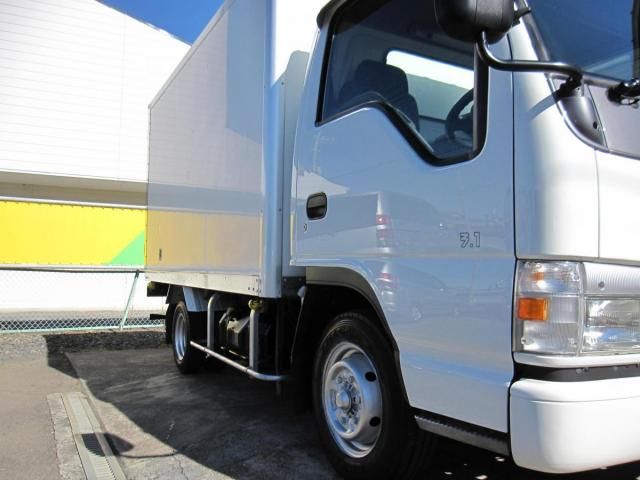 ISUZU ELF 2002 Image 31