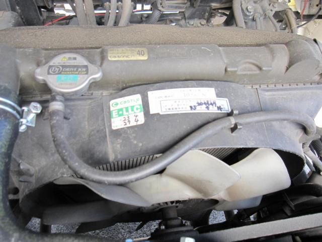 ISUZU ELF 2002 Image 31