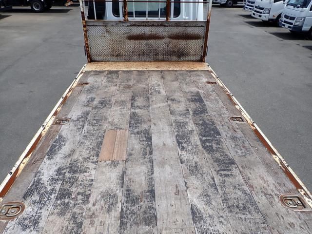 MITSUBISHI FUSOU FIGHTER 2014 Image 31