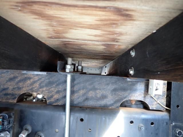 MITSUBISHI FUSOU FIGHTER 2014 Image 31