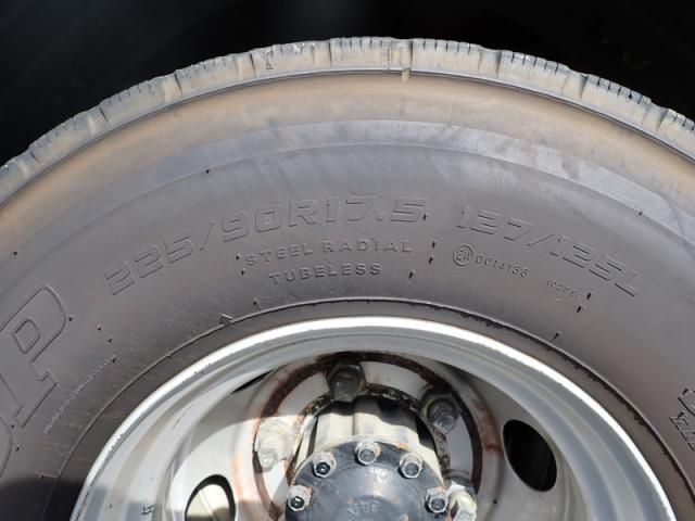 MITSUBISHI FUSOU FIGHTER 2014 Image 31