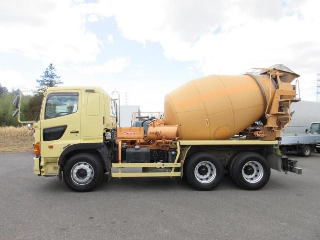 HINO PROFIA 2012 Image 31