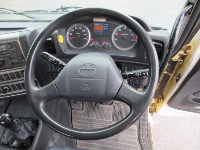 HINO PROFIA 2012 Image 31