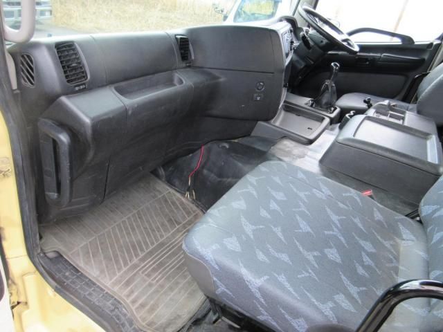 HINO PROFIA 2012 Image 31