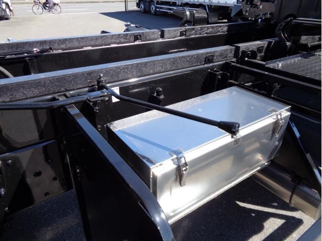 MITSUBISHI FUSOU SUPER GREAT 2023 Image 31