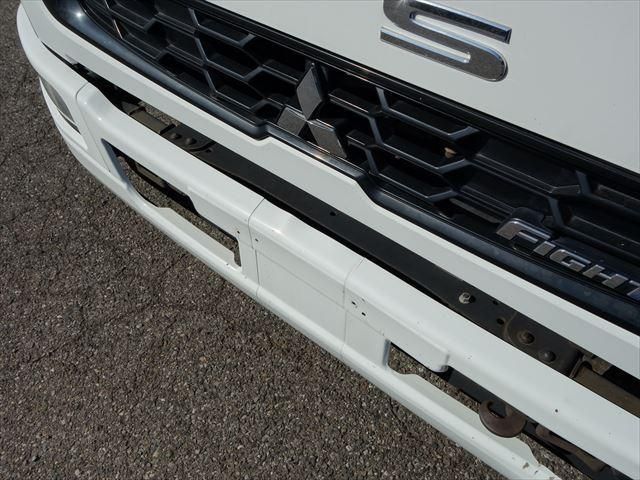 MITSUBISHI FUSOU FIGHTER 2013 Image 31