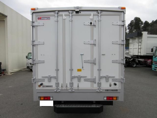 MITSUBISHI CANTER 2023 Image 31