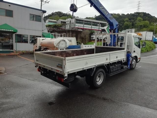 HINO DUTRO 2018 Image 31