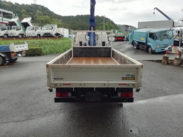 HINO DUTRO 2018 Image 31