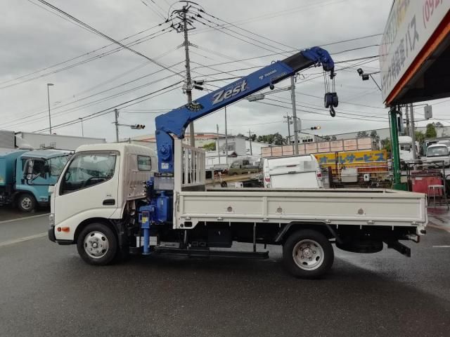 HINO DUTRO 2018 Image 31