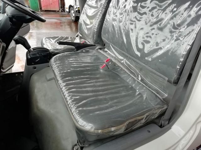 HINO DUTRO 2018 Image 31