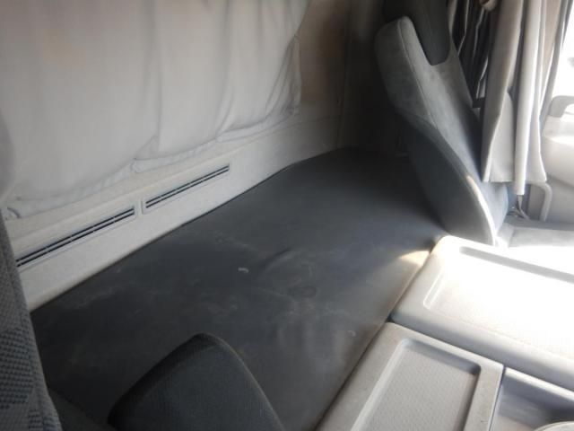 NISSAN DIESEL QUON 2014 Image 31