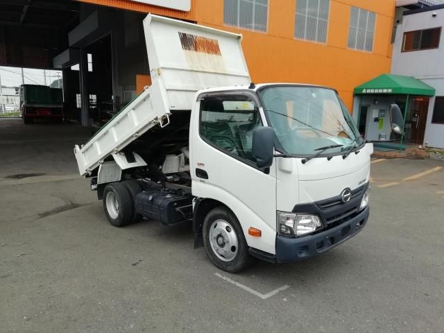 HINO DUTRO 2018 Image 31