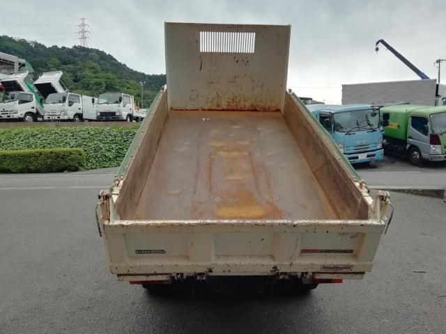 HINO DUTRO 2018 Image 31