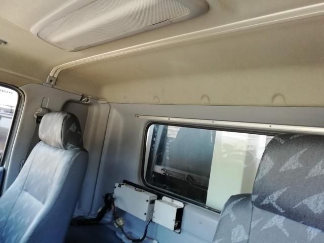 HINO RANGER 2005 Image 31