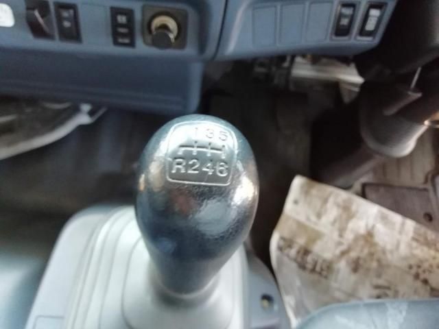 HINO RANGER 2005 Image 31