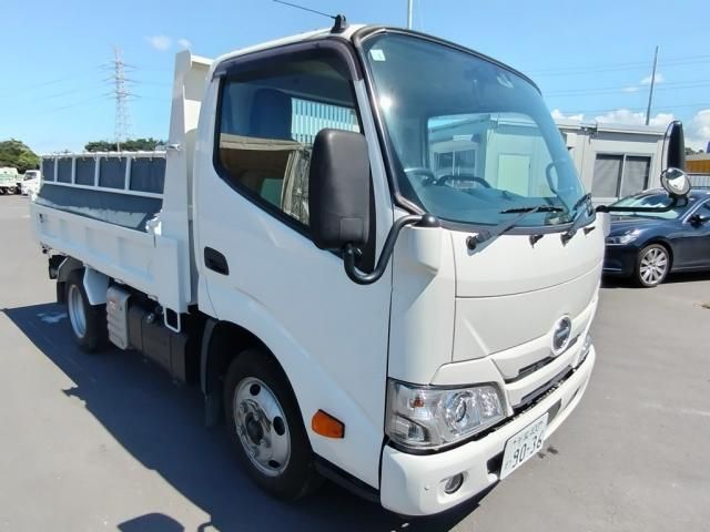 HINO DUTRO 2020 Image 31