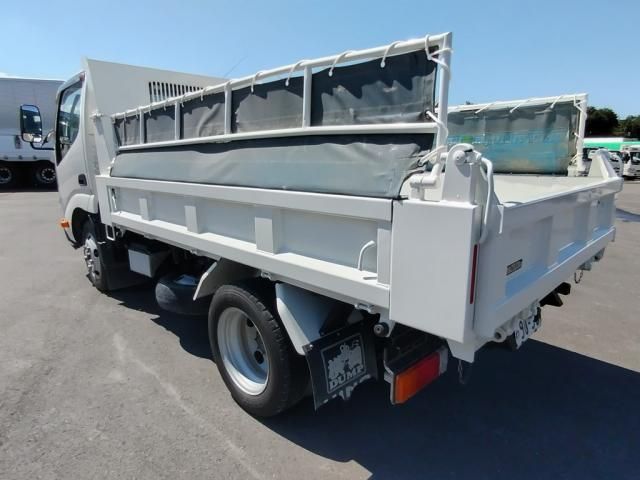 HINO DUTRO 2020 Image 31