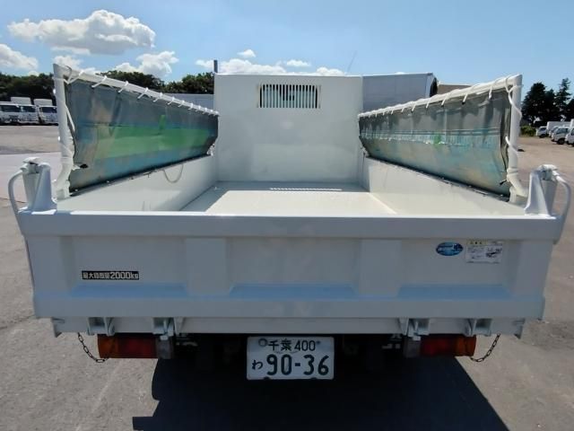 HINO DUTRO 2020 Image 31