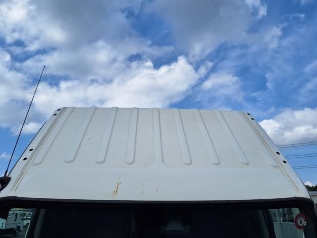 HINO DUTRO 2020 Image 31