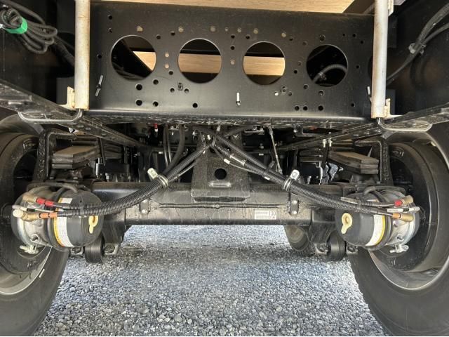 ISUZU GIGA 2024 Image 31