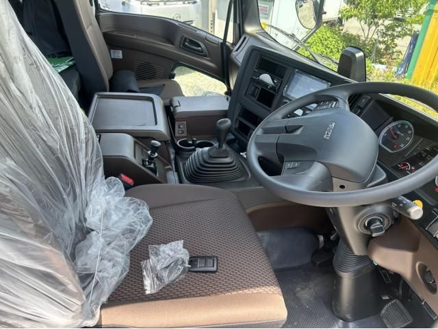 ISUZU GIGA 2024 Image 31