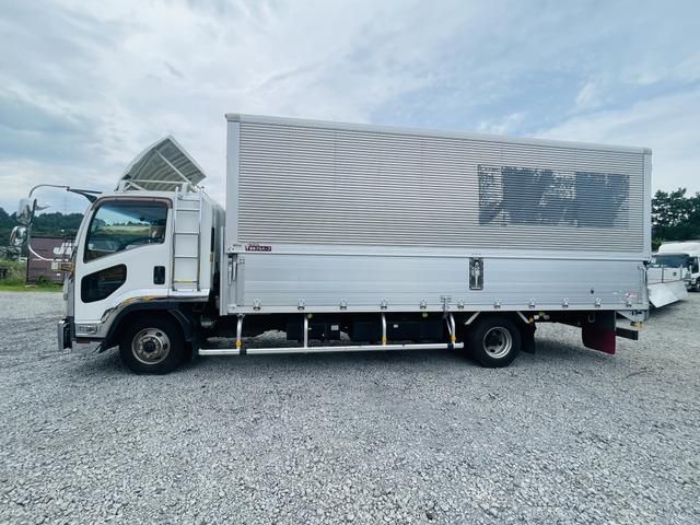 ISUZU FORWARD 2017 Image 31