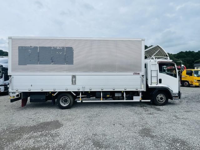 ISUZU FORWARD 2017 Image 31