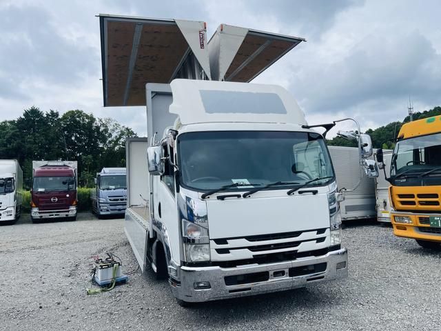 ISUZU FORWARD 2017 Image 31