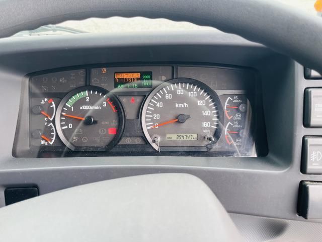 ISUZU FORWARD 2017 Image 31